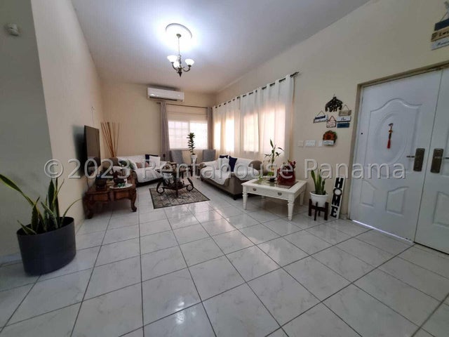 Beautiful House - Casa en Altos del Golf